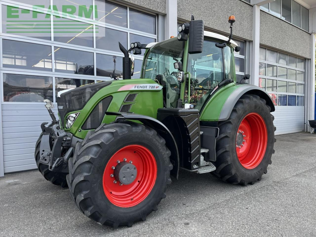 Fendt 720 vario - Трактор: фото 1 Fendt 720 vario - Трактор: фото 1