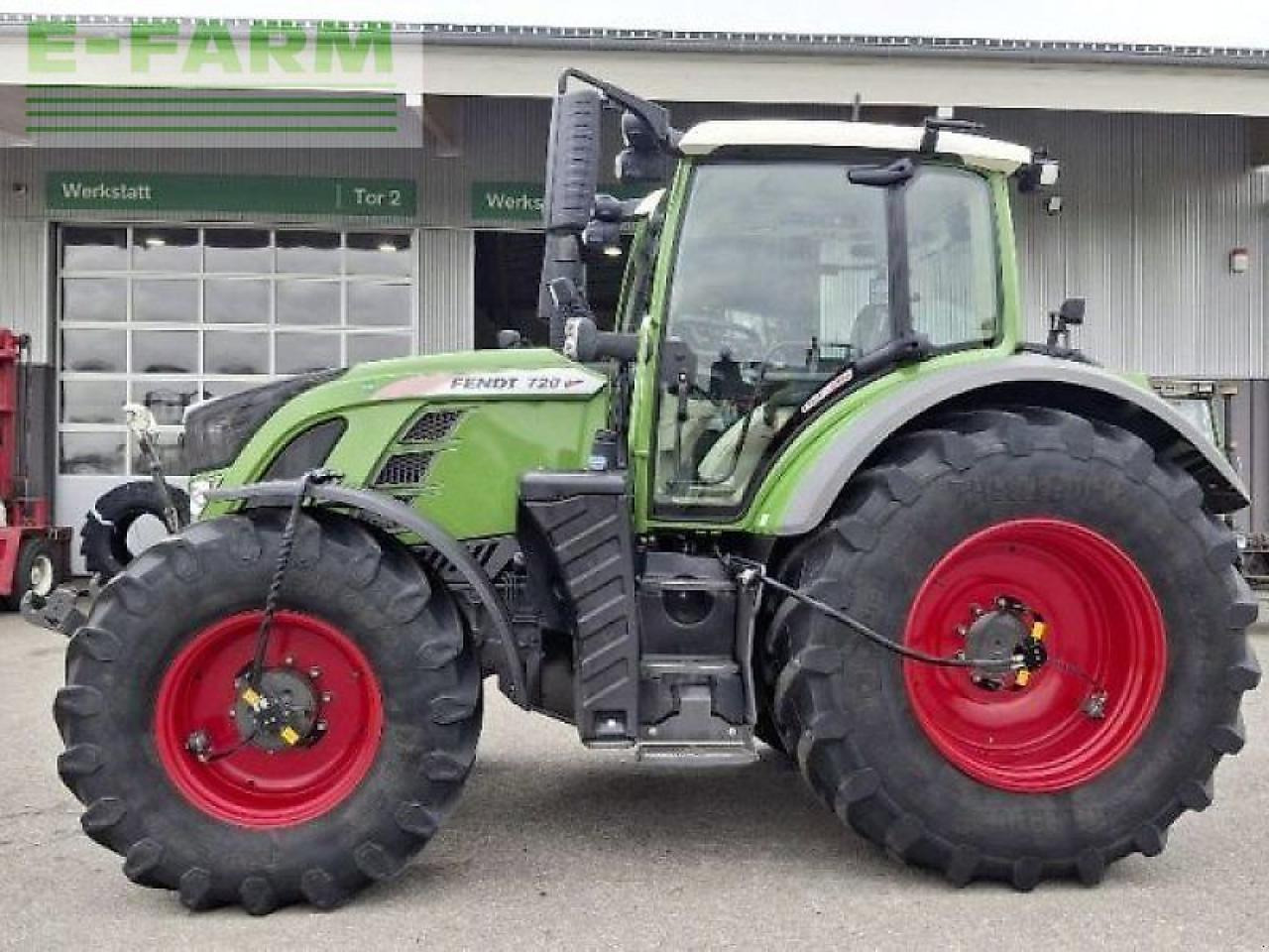 Fendt 720 vario s4 profi plus - Трактор: фото 1 Fendt 720 vario s4 profi plus - Трактор: фото 1