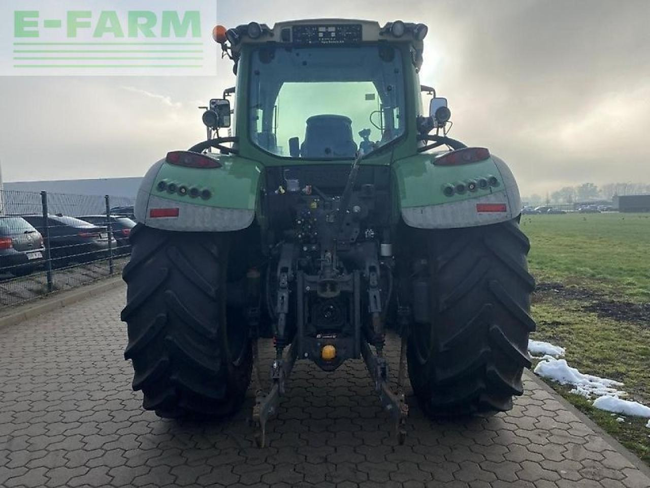 Fendt 724 profi - Трактор: фото 5 Fendt 724 profi - Трактор: фото 5