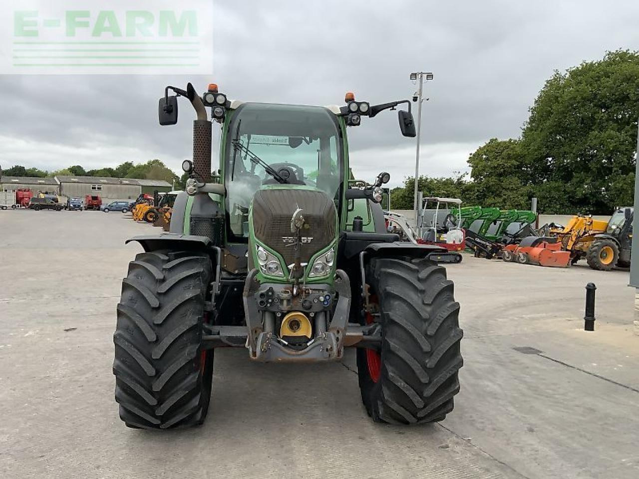 Fendt 724 profi plus tractor (st23092) - Трактор: фото 3 Fendt 724 profi plus tractor (st23092) - Трактор: фото 3