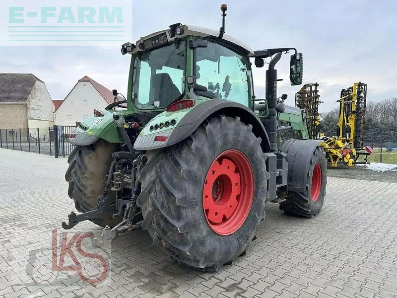 Fendt 724 s4 profi+ - Трактор: фото 4 Fendt 724 s4 profi+ - Трактор: фото 4