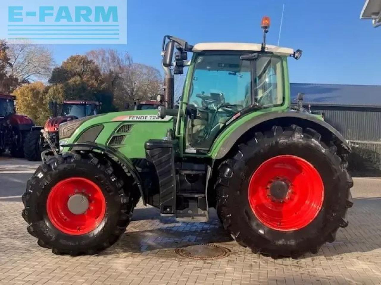Fendt 724 scr profi plus - Трактор: фото 2 Fendt 724 scr profi plus - Трактор: фото 2