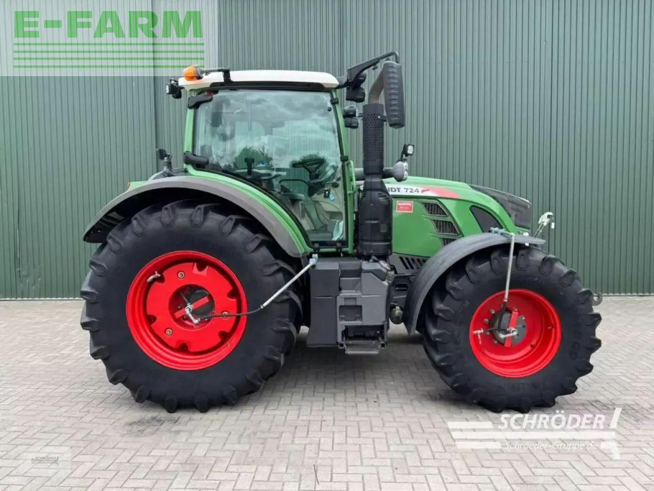 Fendt 724 vario s4 profi plus ProfiPlus - Трактор: фото 2 Fendt 724 vario s4 profi plus ProfiPlus - Трактор: фото 2