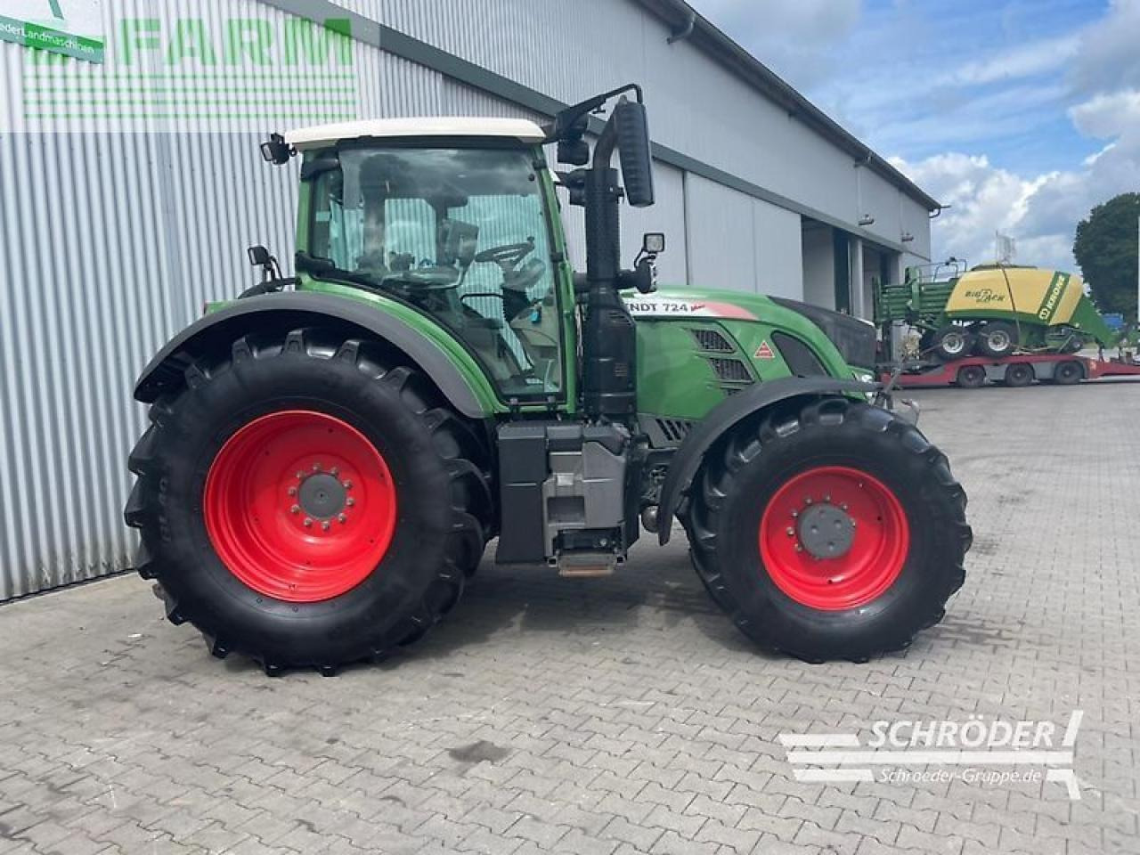 Fendt 724 vario s4 profi plus ProfiPlus - Трактор: фото 2 Fendt 724 vario s4 profi plus ProfiPlus - Трактор: фото 2