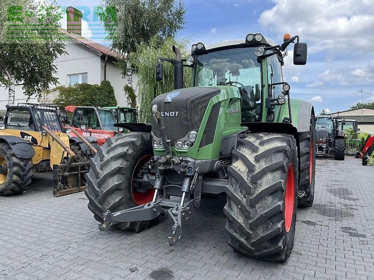 Fendt 824 vario - Трактор: фото 2 Fendt 824 vario - Трактор: фото 2