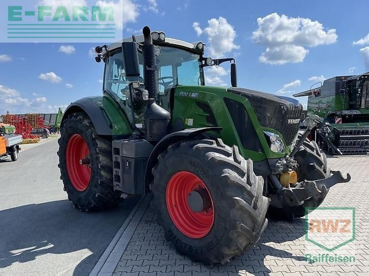 Fendt 828 vario s4 - Трактор: фото 1 Fendt 828 vario s4 - Трактор: фото 1