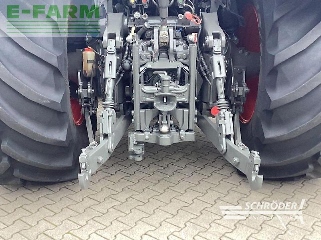 Трактор Fendt 828 vario s4 profi plus: фото 11 Трактор Fendt 828 vario s4 profi plus: фото 11