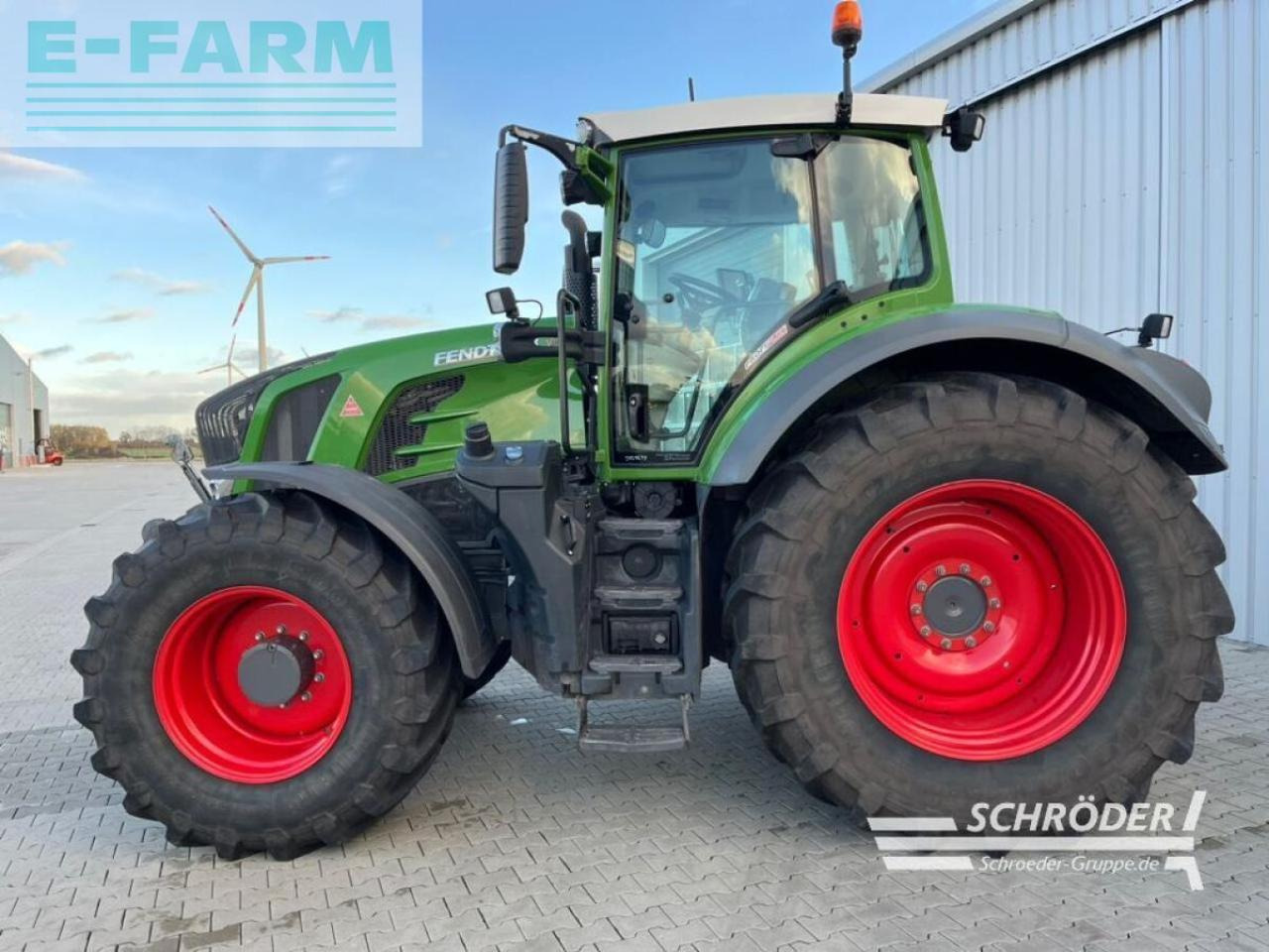 Fendt 828 vario s4 profi plus ProfiPlus - Трактор: фото 4 Fendt 828 vario s4 profi plus ProfiPlus - Трактор: фото 4