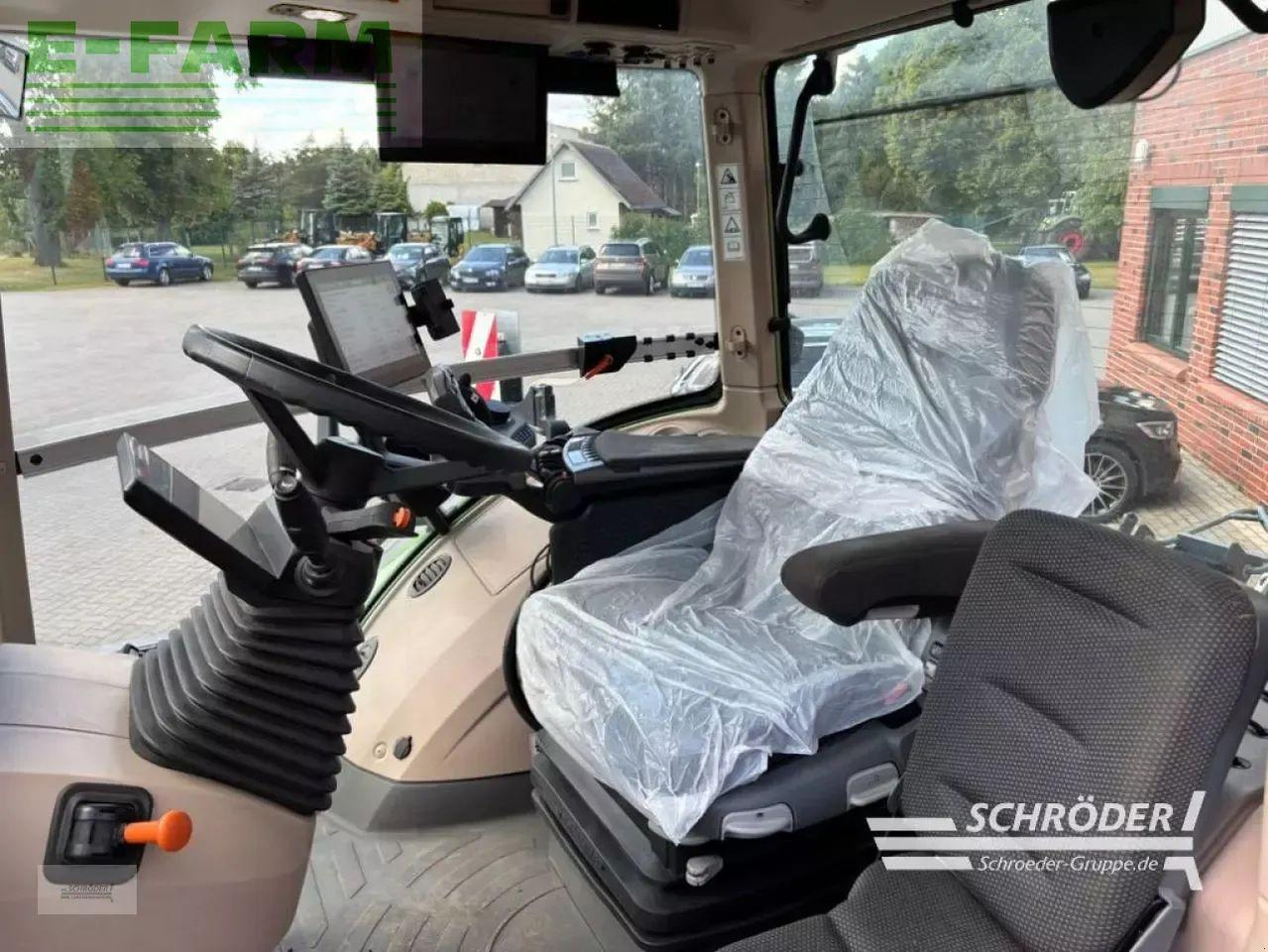 Трактор Fendt 933 vario gen7 profi plus ProfiPlus: фото 18 Трактор Fendt 933 vario gen7 profi plus ProfiPlus: фото 18