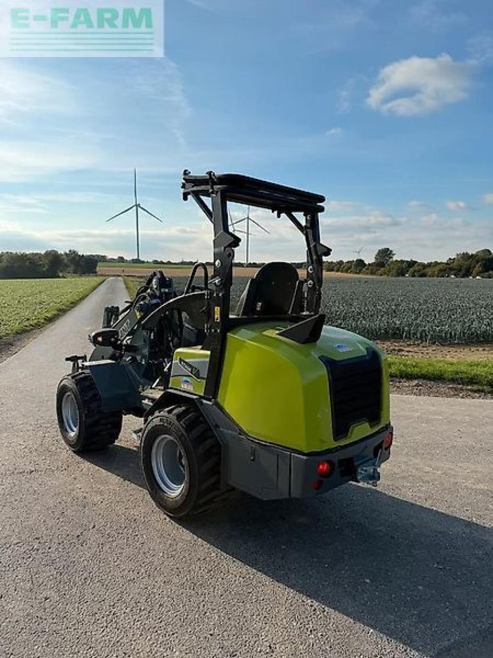 Giant 306 - Мини-экскаватор: фото 5 Giant 306 - Мини-экскаватор: фото 5