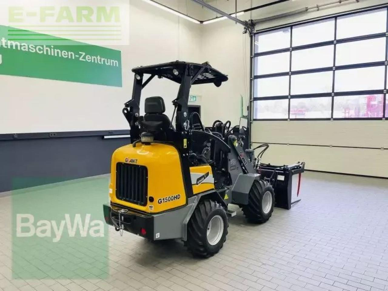 Giant g1500 hd - Мини-экскаватор: фото 5 Giant g1500 hd - Мини-экскаватор: фото 5