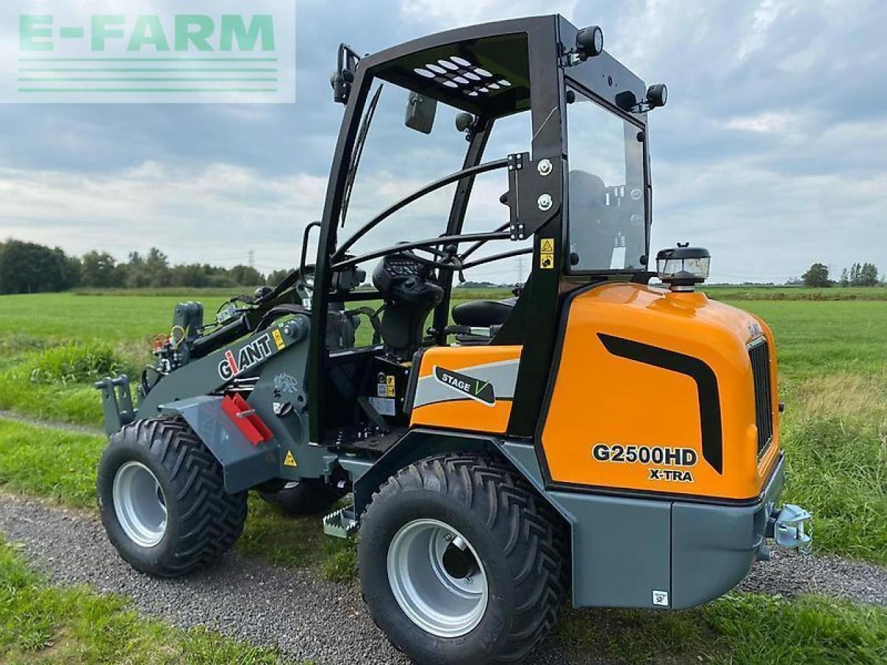 Giant g2500 x-tra hd neu - Мини-экскаватор: фото 4 Giant g2500 x-tra hd neu - Мини-экскаватор: фото 4