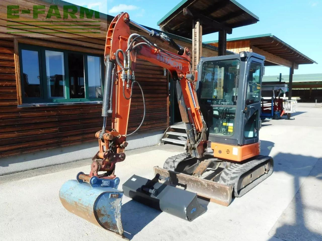 Hitachi zx26u-6 ( 2.740kg ) powertilt - Мини-экскаватор: фото 2 Hitachi zx26u-6 ( 2.740kg ) powertilt - Мини-экскаватор: фото 2