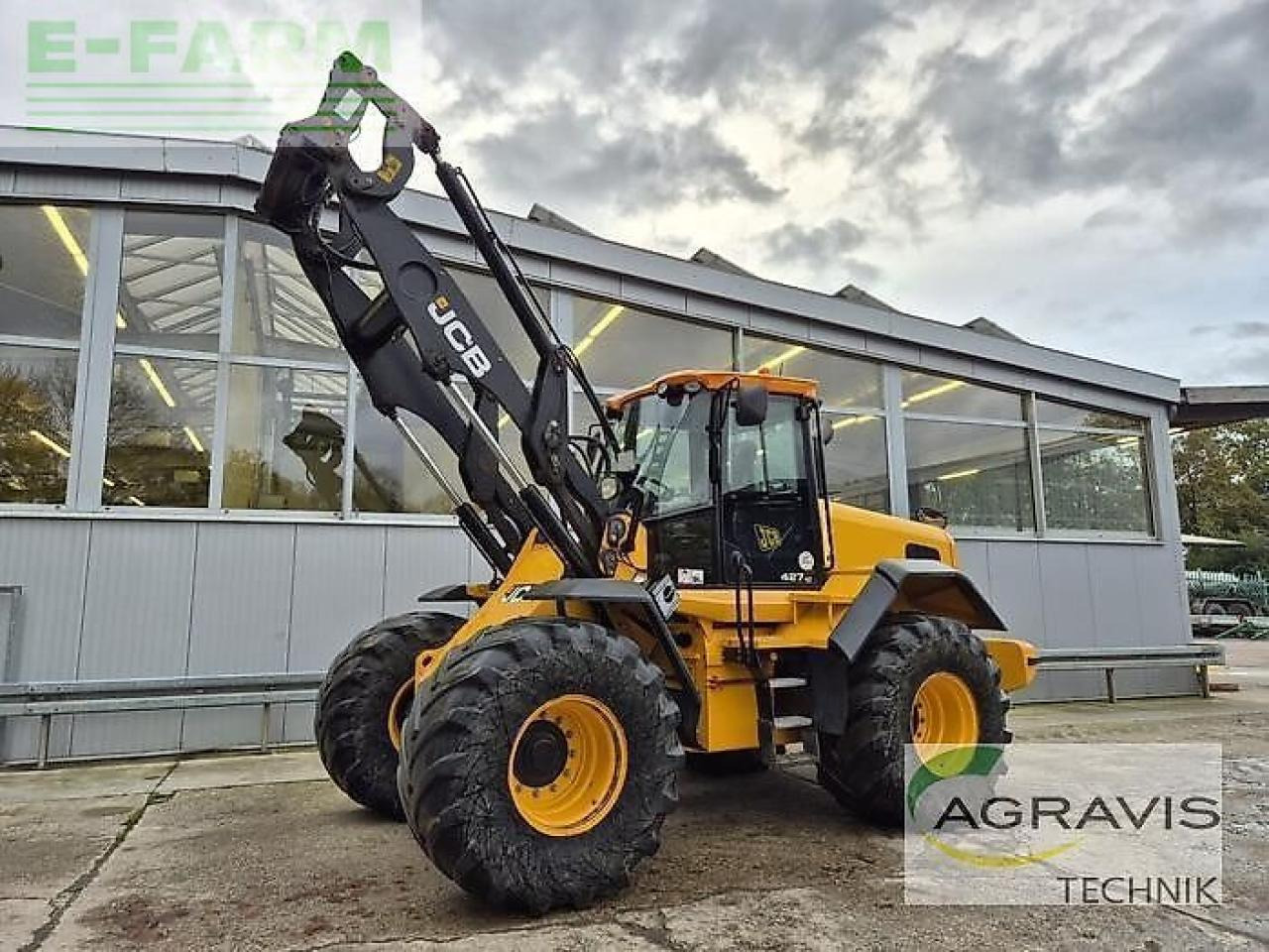 JCB 427 ht agri - Мини-экскаватор: фото 1 JCB 427 ht agri - Мини-экскаватор: фото 1