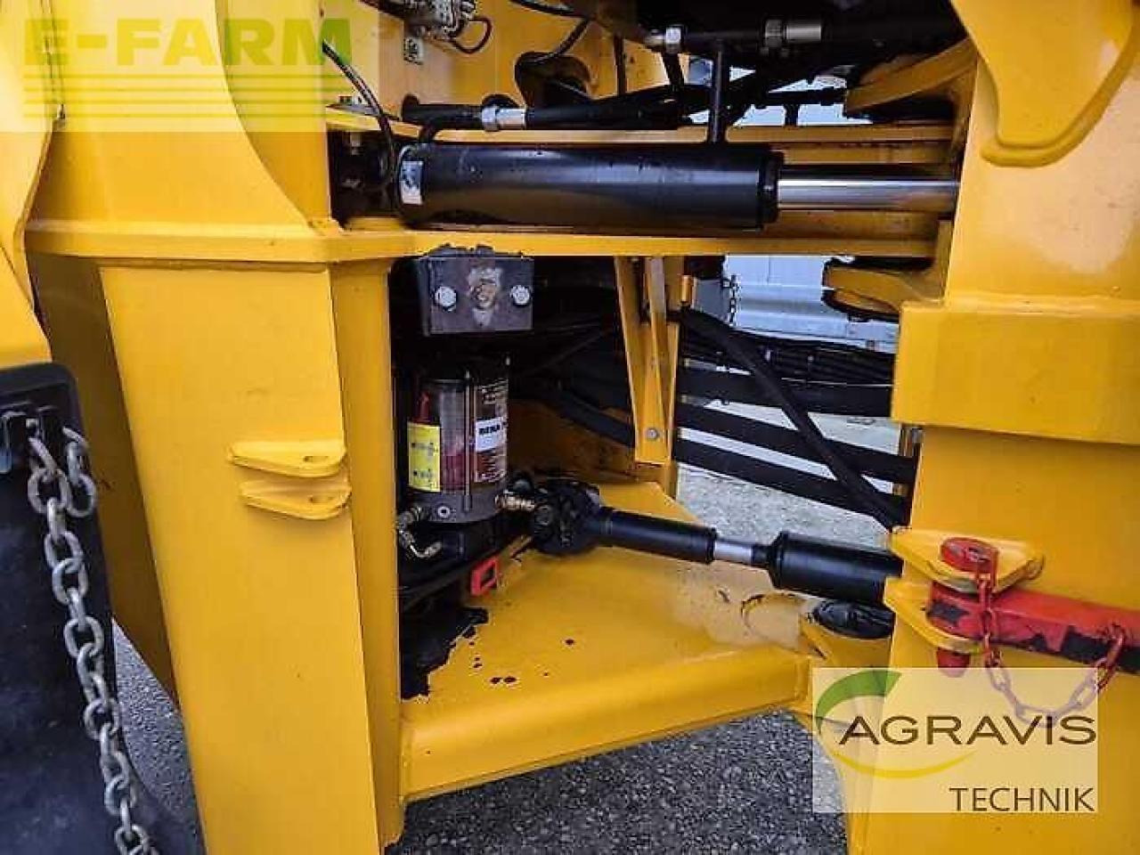 JCB 427 ht agri - Мини-экскаватор: фото 5 JCB 427 ht agri - Мини-экскаватор: фото 5