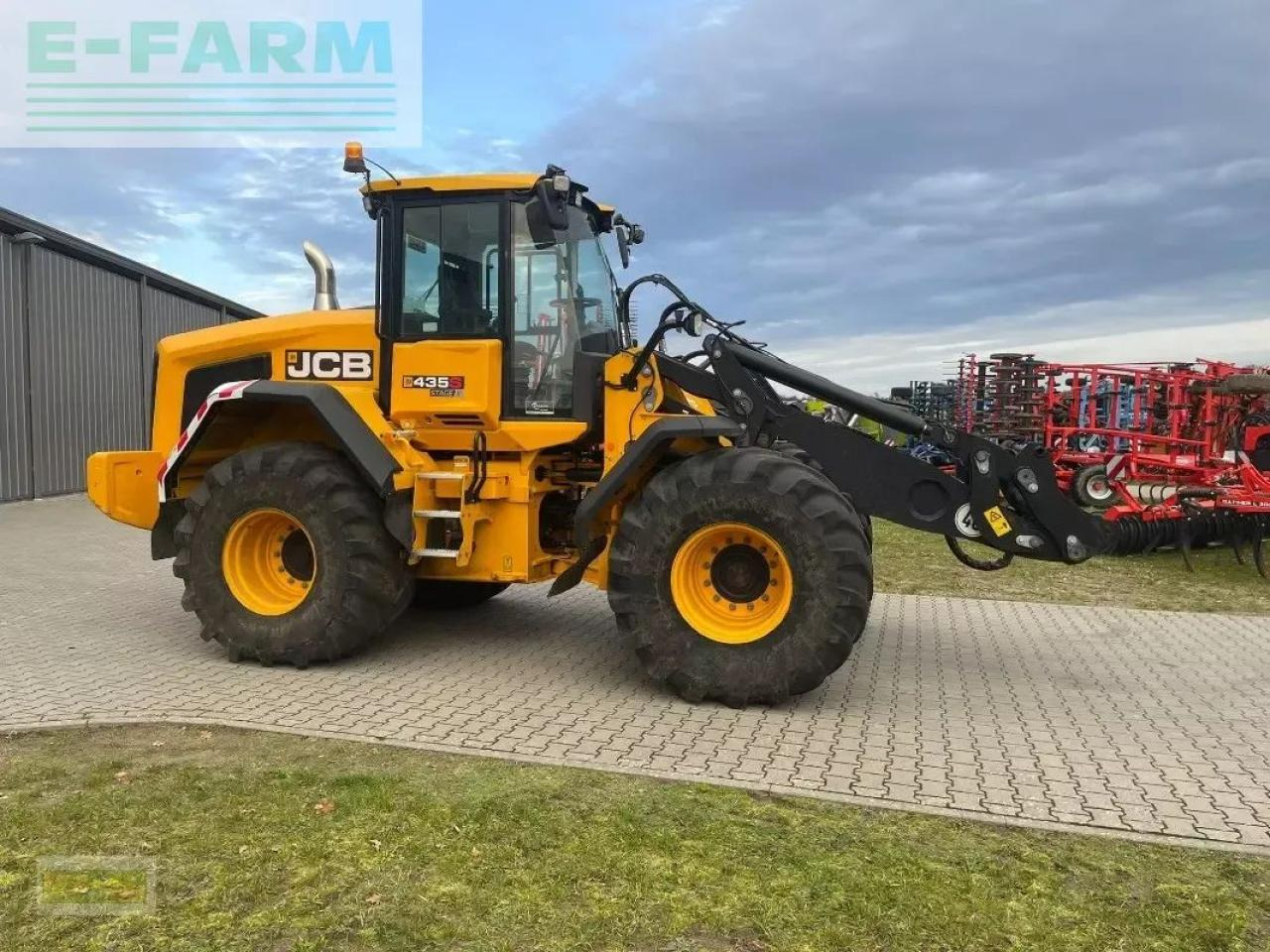JCB 435s s5 - Мини-экскаватор: фото 3 JCB 435s s5 - Мини-экскаватор: фото 3