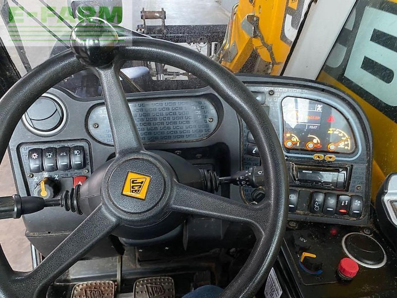 Телескопический погрузчик JCB 527-58 agri: фото 10