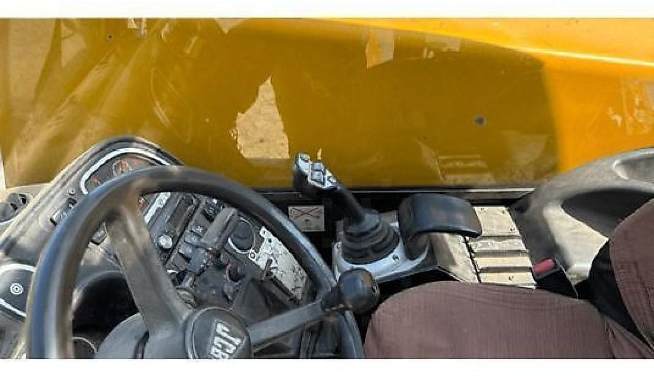 Телескопический погрузчик JCB 550-80 agri plus: фото 11