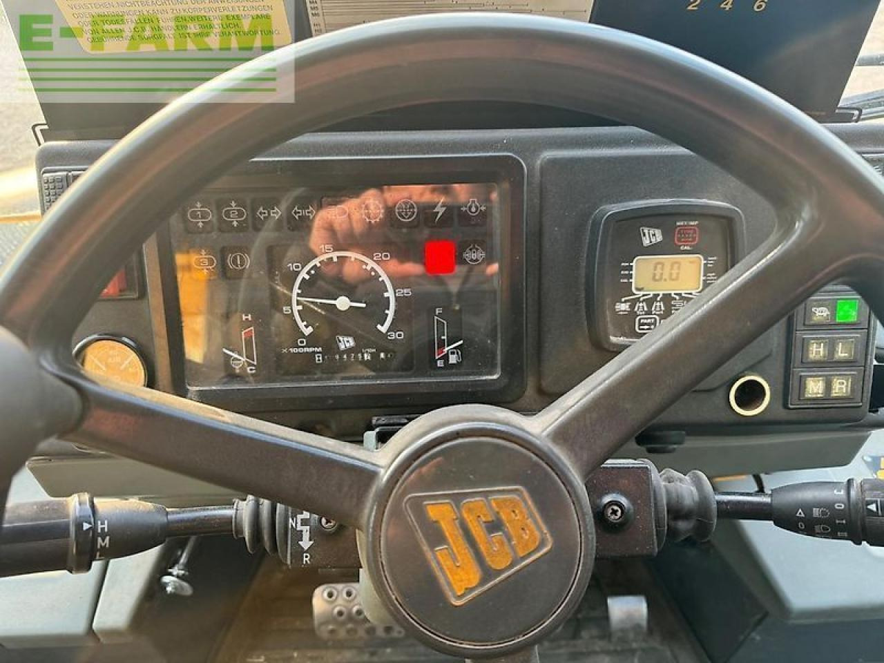 JCB fastrac 185 / 65 - Трактор: фото 4 JCB fastrac 185 / 65 - Трактор: фото 4