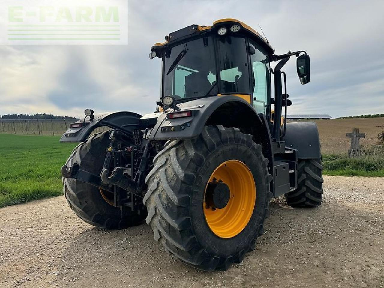 JCB fastrac 4220 - Трактор: фото 5 JCB fastrac 4220 - Трактор: фото 5