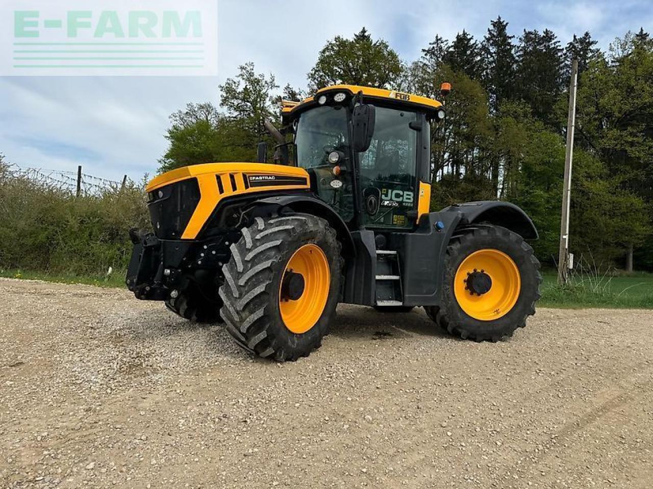 JCB fastrac 4220 pro - Трактор: фото 1 JCB fastrac 4220 pro - Трактор: фото 1