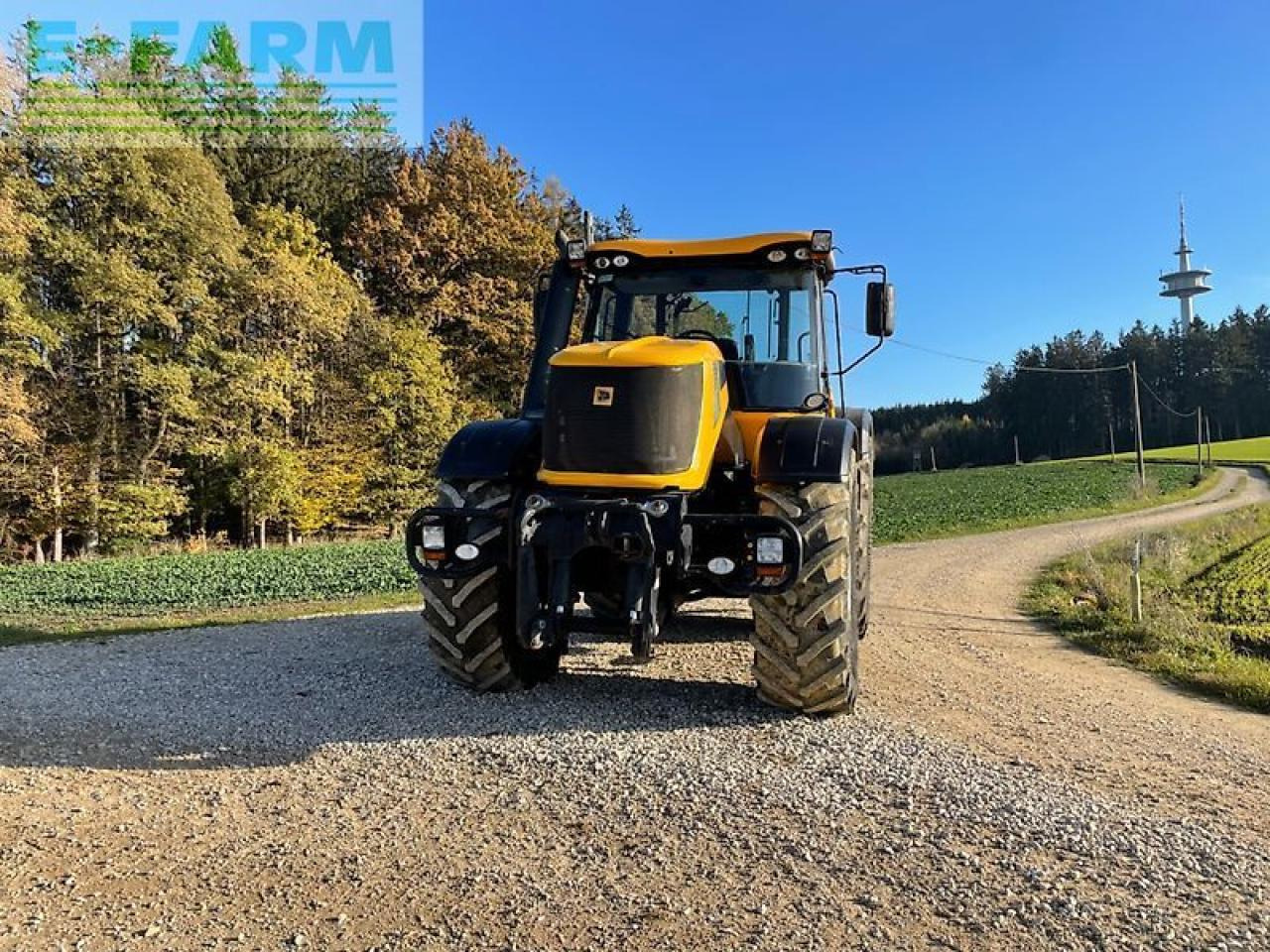 JCB fastrac 8250 - Трактор: фото 2 JCB fastrac 8250 - Трактор: фото 2