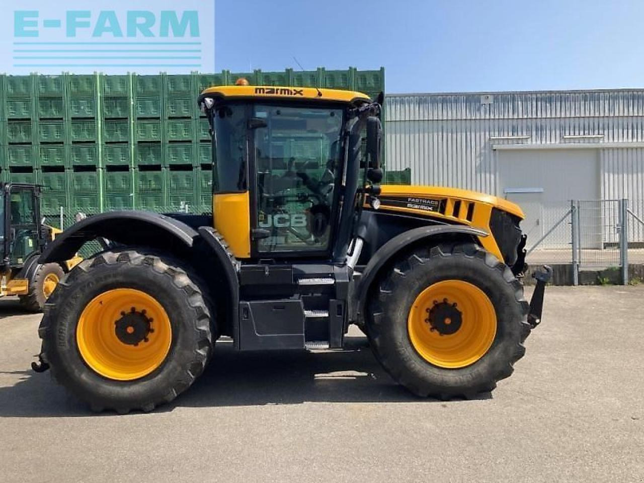 JCB gebr. schlepper jcb 4220 - Трактор: фото 4 JCB gebr. schlepper jcb 4220 - Трактор: фото 4