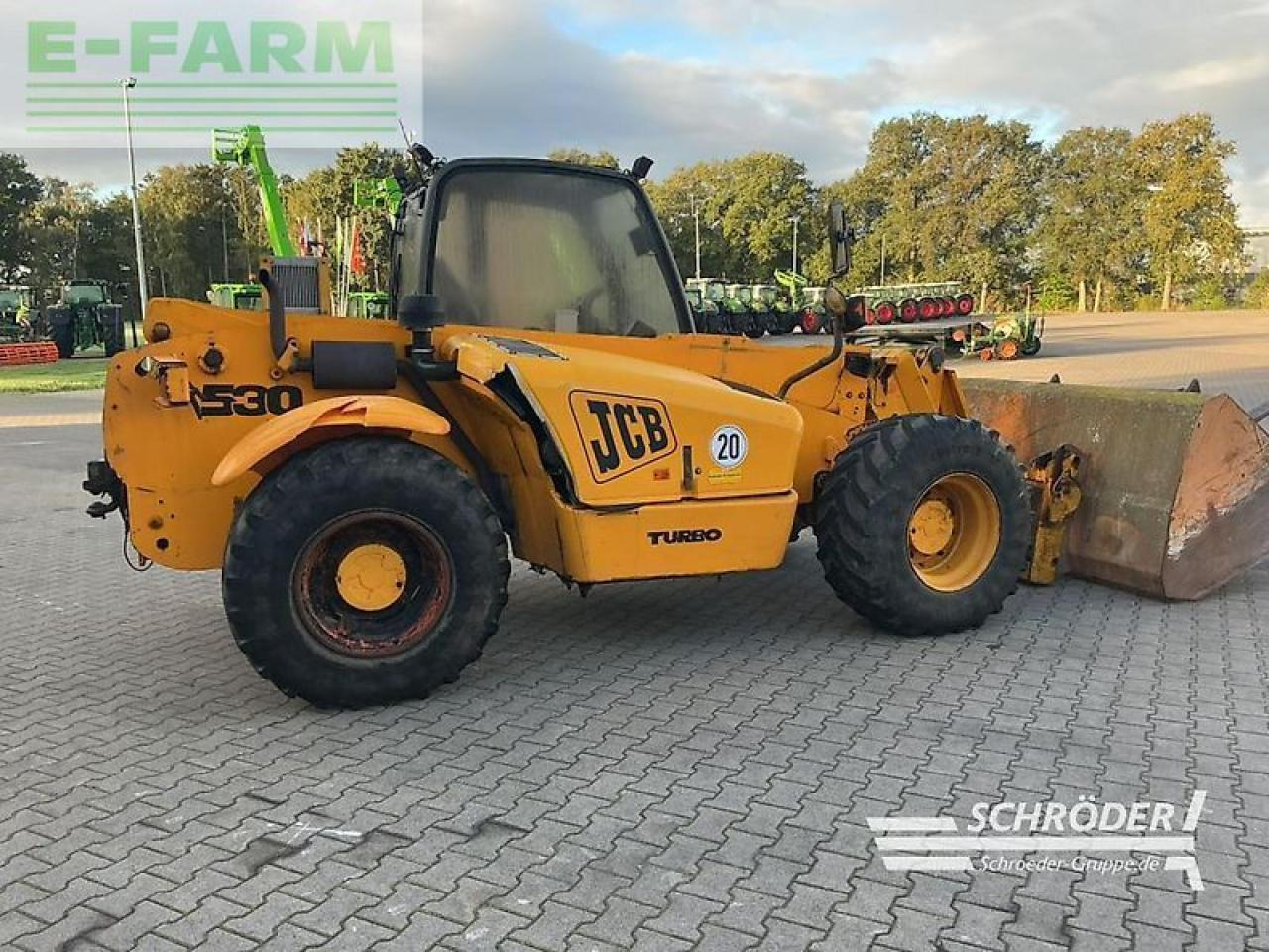 JCB slp 530-70 + palettengabel & schaufel - Телескопический погрузчик: фото 4 JCB slp 530-70 + palettengabel & schaufel - Телескопический погрузчик: фото 4
