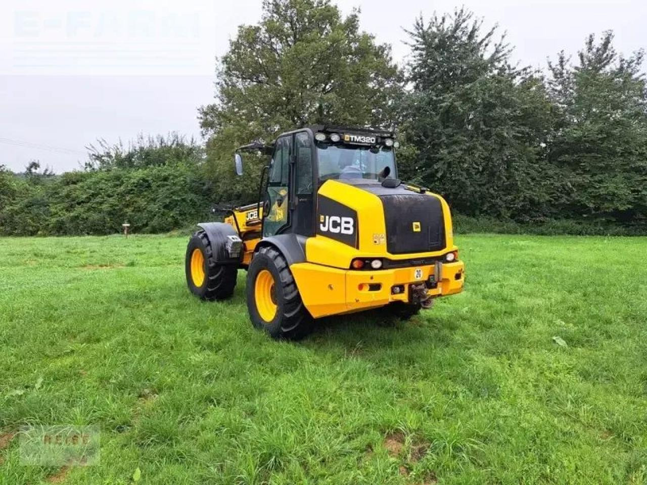 JCB tm 320 wm - Мини-экскаватор: фото 3 JCB tm 320 wm - Мини-экскаватор: фото 3