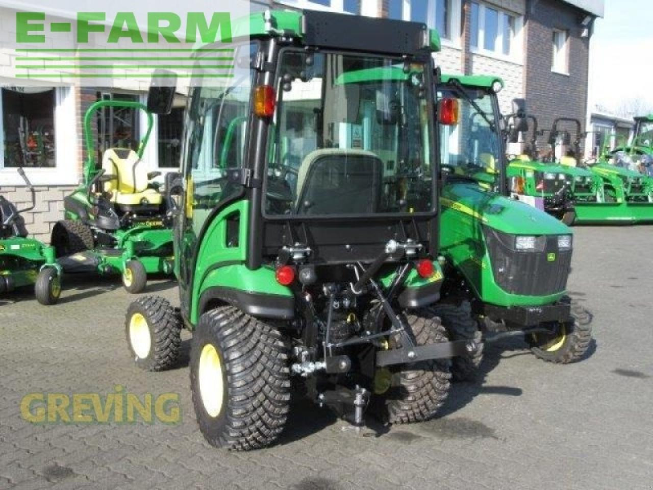 John Deere 1026r kab - Трактор: фото 4 John Deere 1026r kab - Трактор: фото 4
