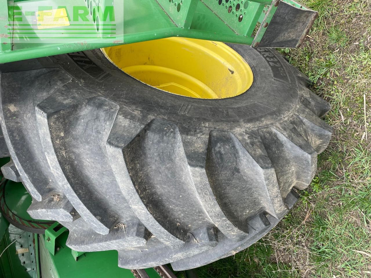 Зерноуборочный комбайн John Deere 1550 WTS: фото 6