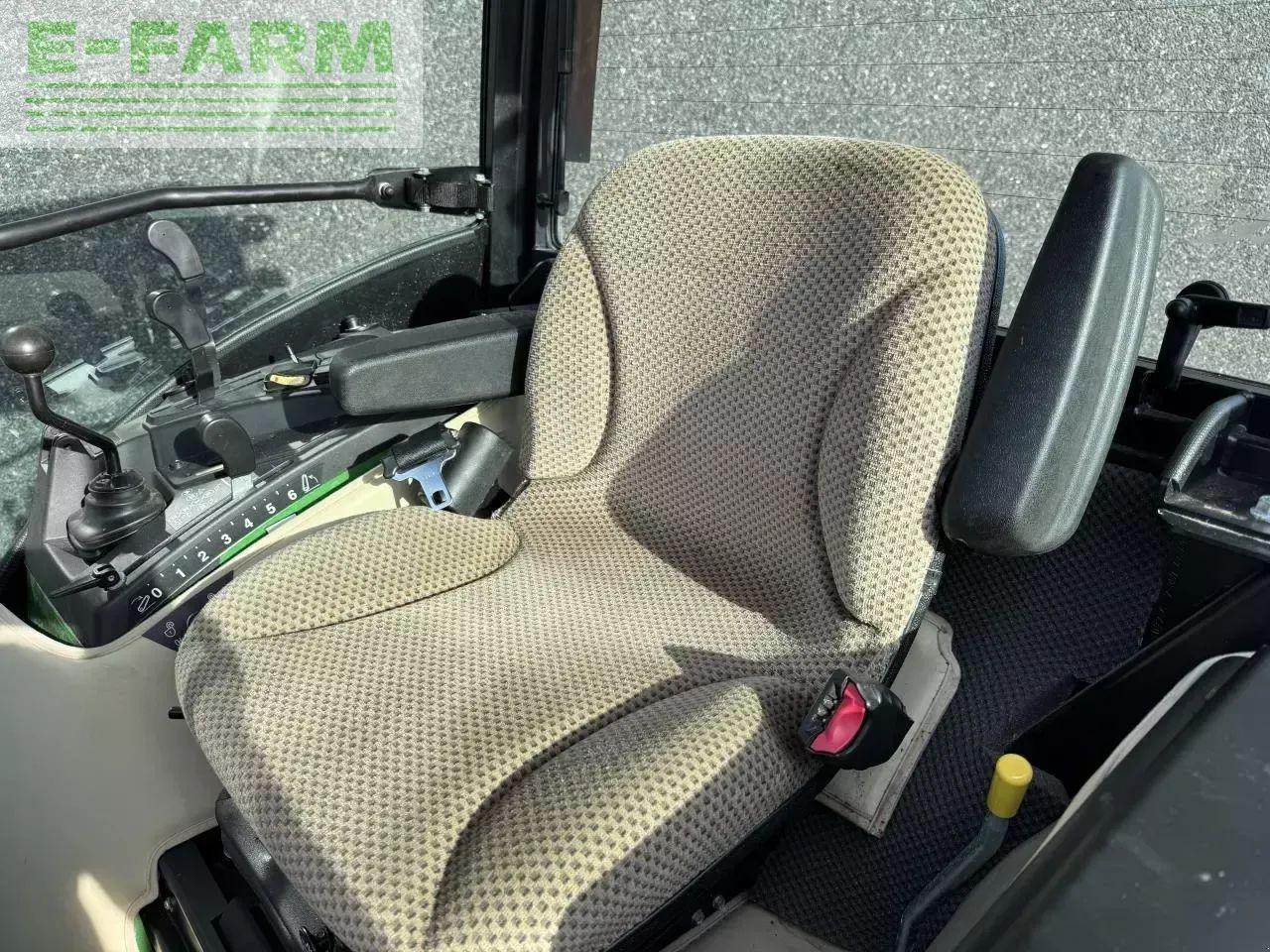 John Deere 2038r - Трактор: фото 4 John Deere 2038r - Трактор: фото 4