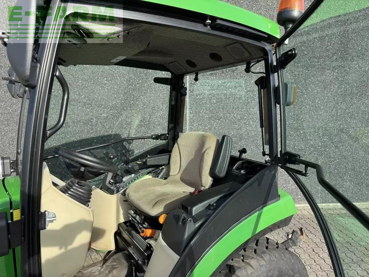 John Deere 2038r - Трактор: фото 2 John Deere 2038r - Трактор: фото 2