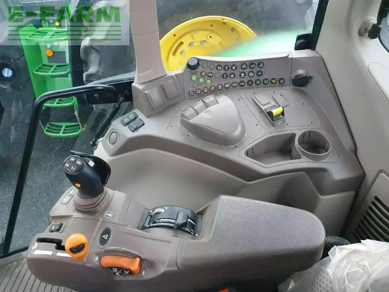 John Deere 6100 m - Трактор: фото 3 John Deere 6100 m - Трактор: фото 3