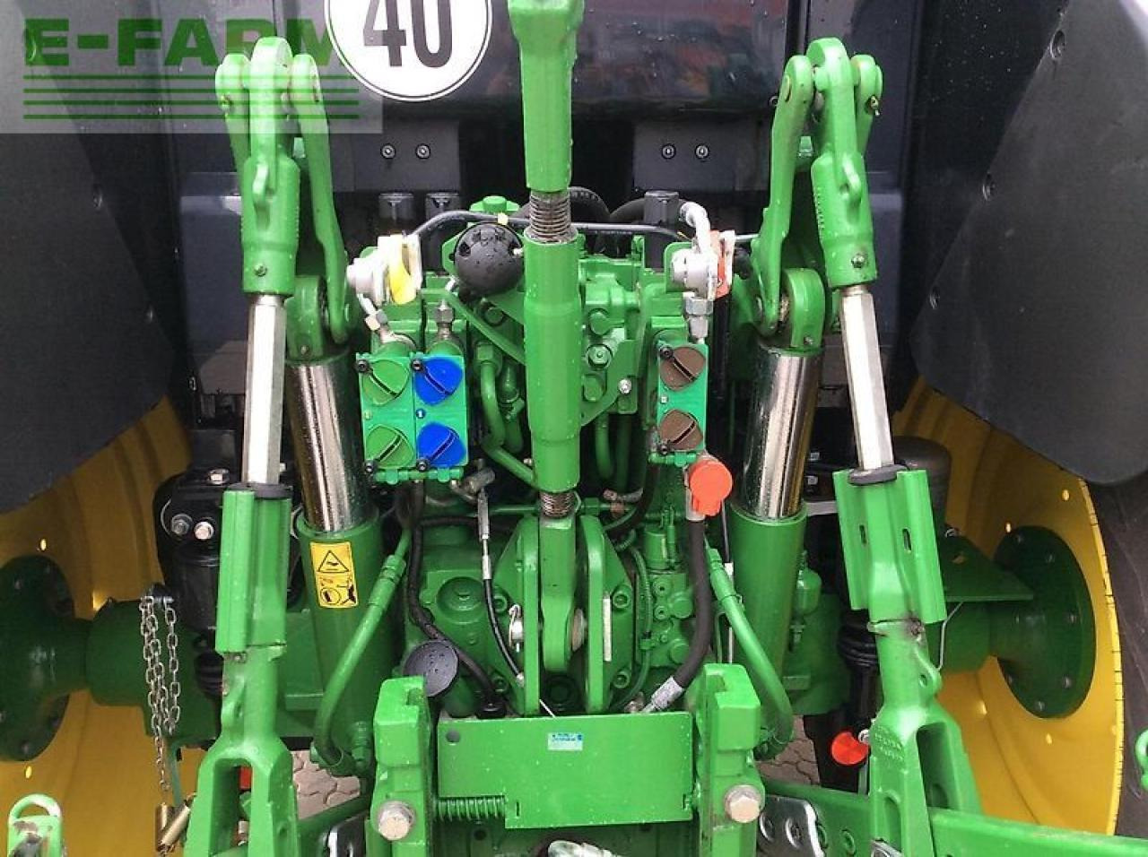 John Deere 6100 m - Трактор: фото 5 John Deere 6100 m - Трактор: фото 5