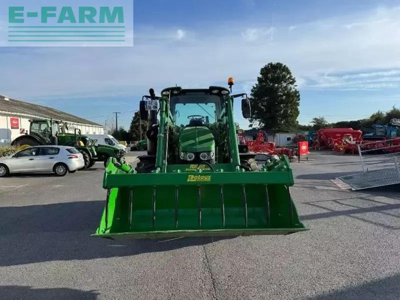 John Deere 6100m - Трактор: фото 2 John Deere 6100m - Трактор: фото 2