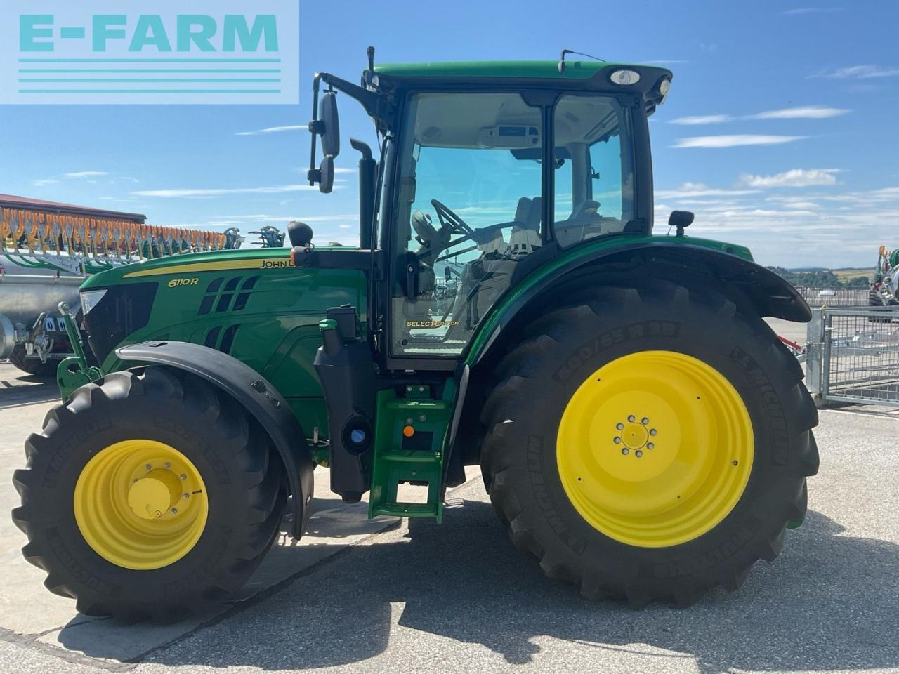 John Deere 6110R - Трактор: фото 2 John Deere 6110R - Трактор: фото 2