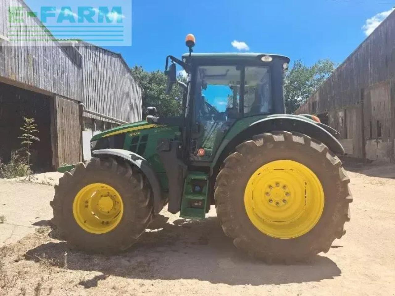 John Deere 6110m - Трактор: фото 2 John Deere 6110m - Трактор: фото 2