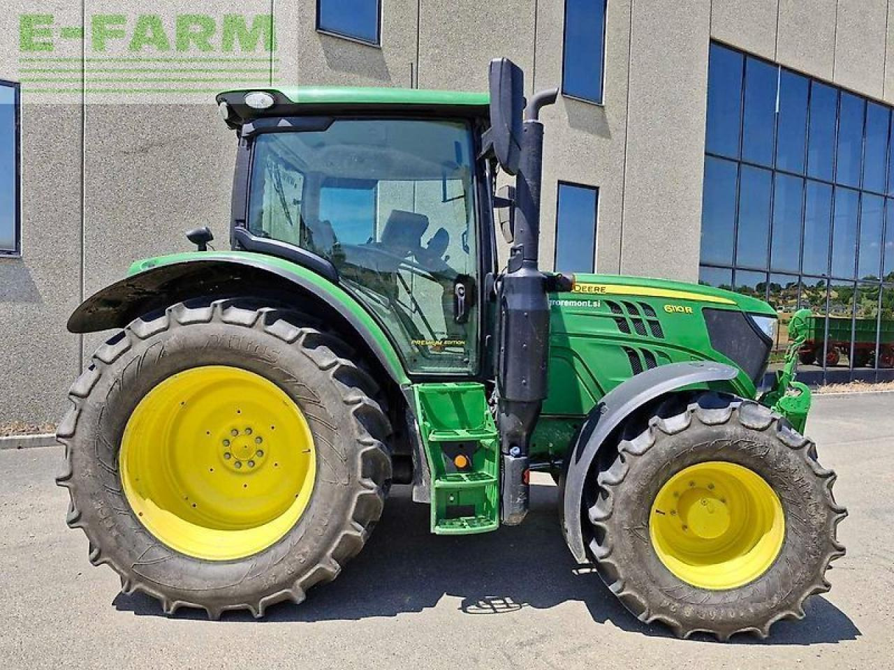 John Deere 6110r - Трактор: фото 5 John Deere 6110r - Трактор: фото 5
