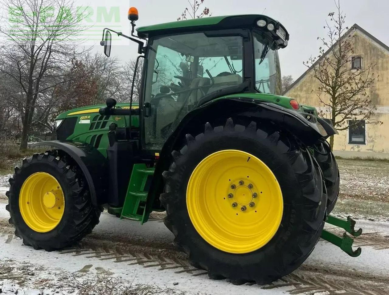 John Deere 6125r - Трактор: фото 3 John Deere 6125r - Трактор: фото 3