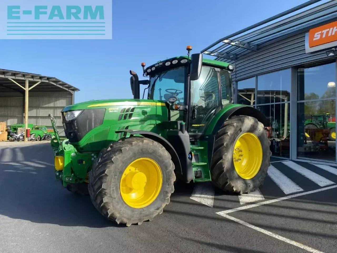 John Deere 6145 r autopower command pro destockage - Трактор: фото 1 John Deere 6145 r autopower command pro destockage - Трактор: фото 1