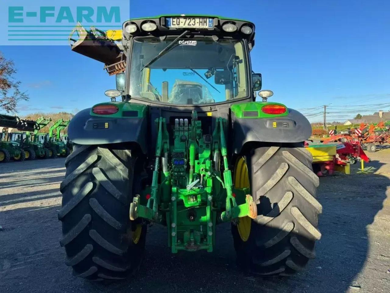 John Deere 6145 r autoquad destockage - Трактор: фото 3 John Deere 6145 r autoquad destockage - Трактор: фото 3