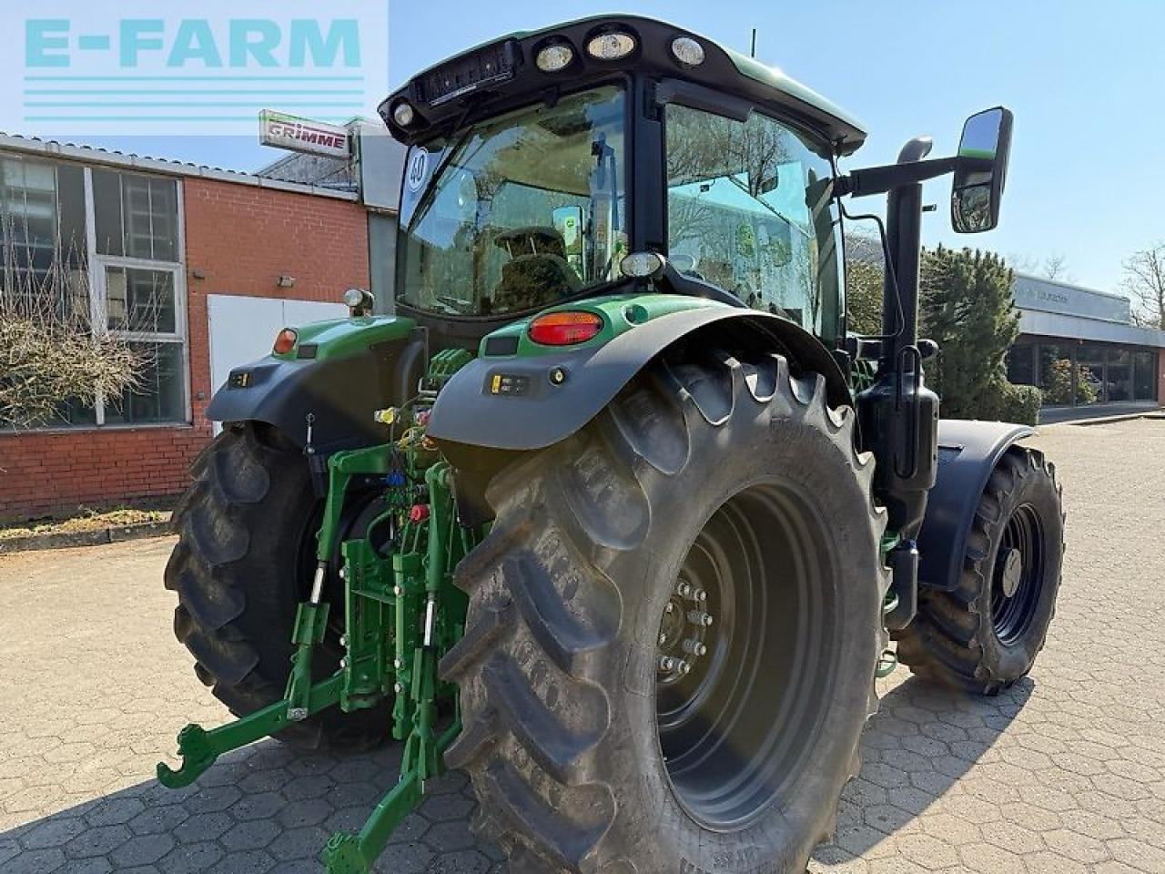 John Deere 6145r - Трактор: фото 5 John Deere 6145r - Трактор: фото 5