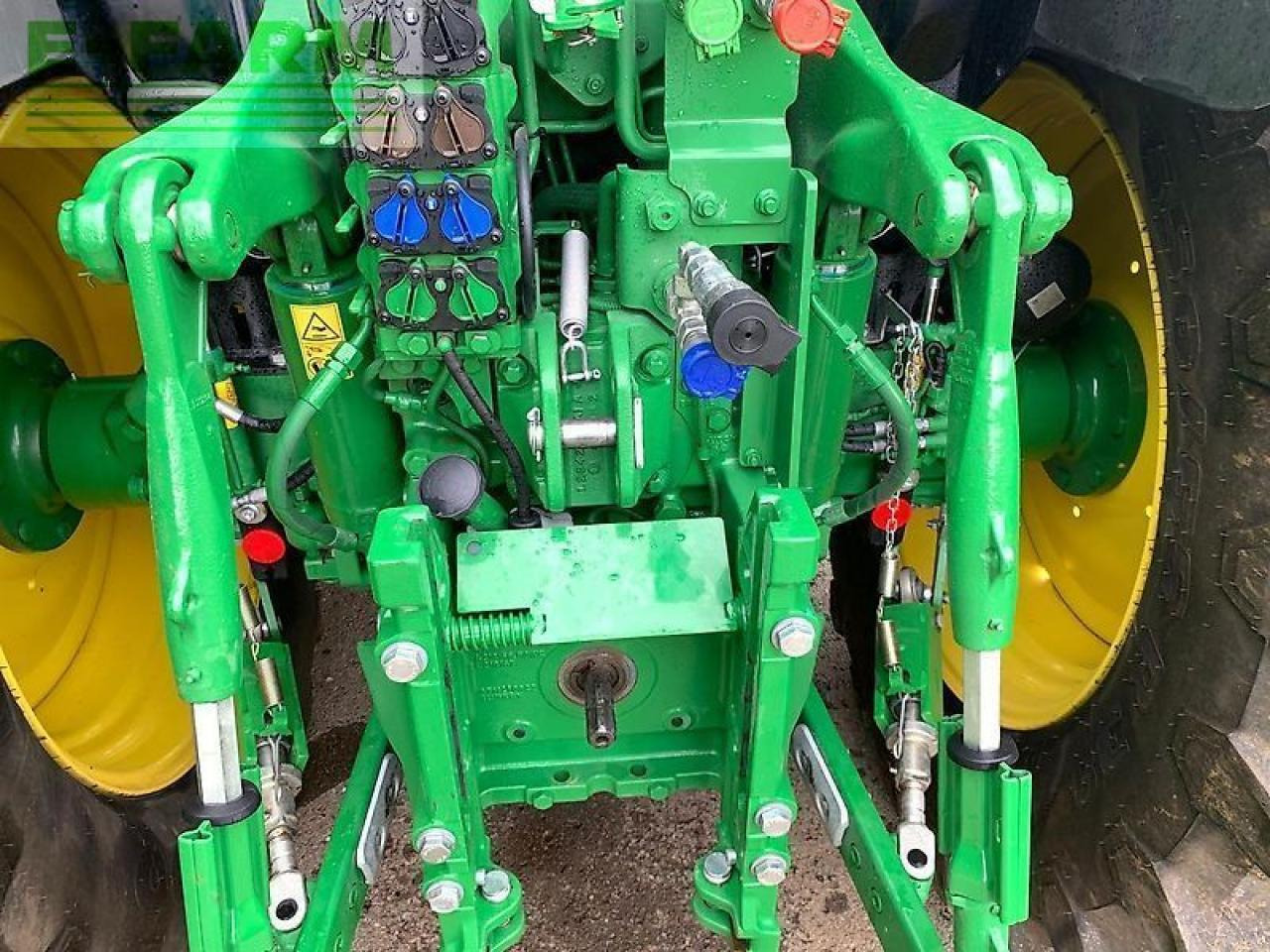 John Deere 6145r - Трактор: фото 3 John Deere 6145r - Трактор: фото 3