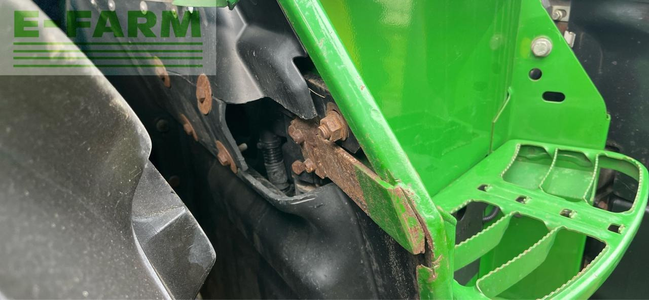 Трактор John Deere 6155 R: фото 6