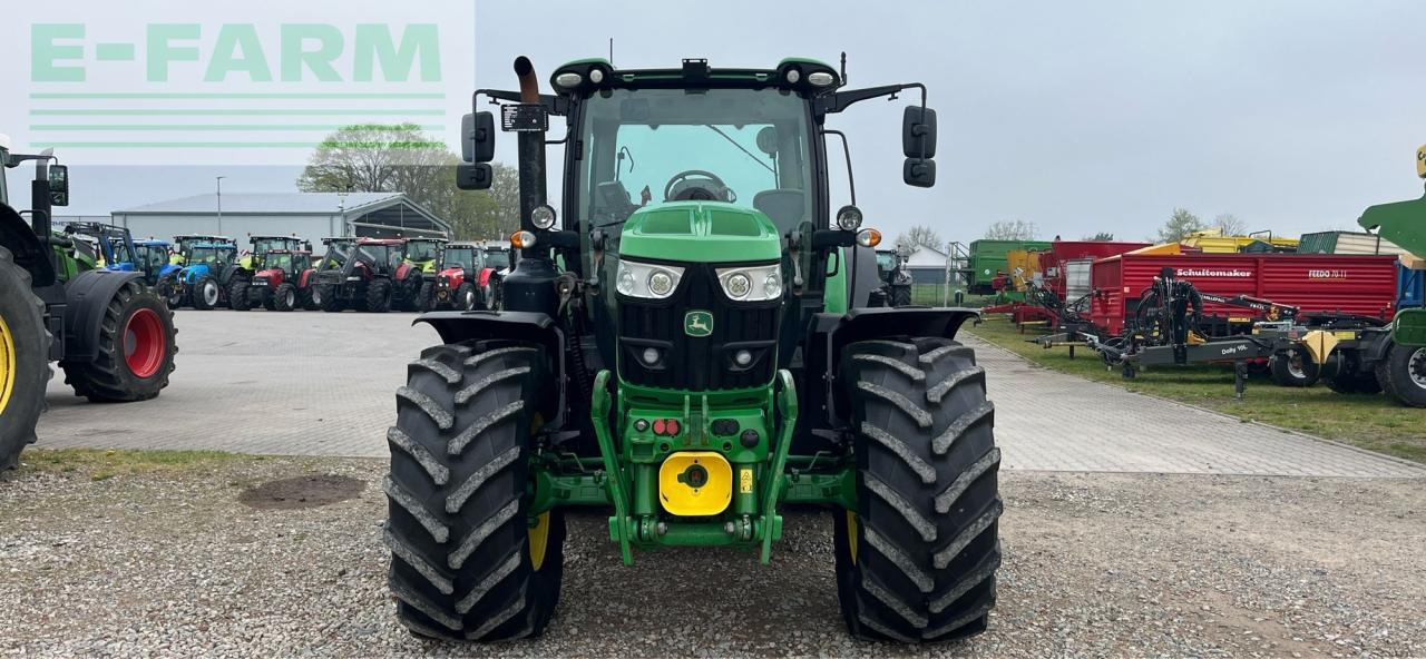 Трактор John Deere 6155 R: фото 23