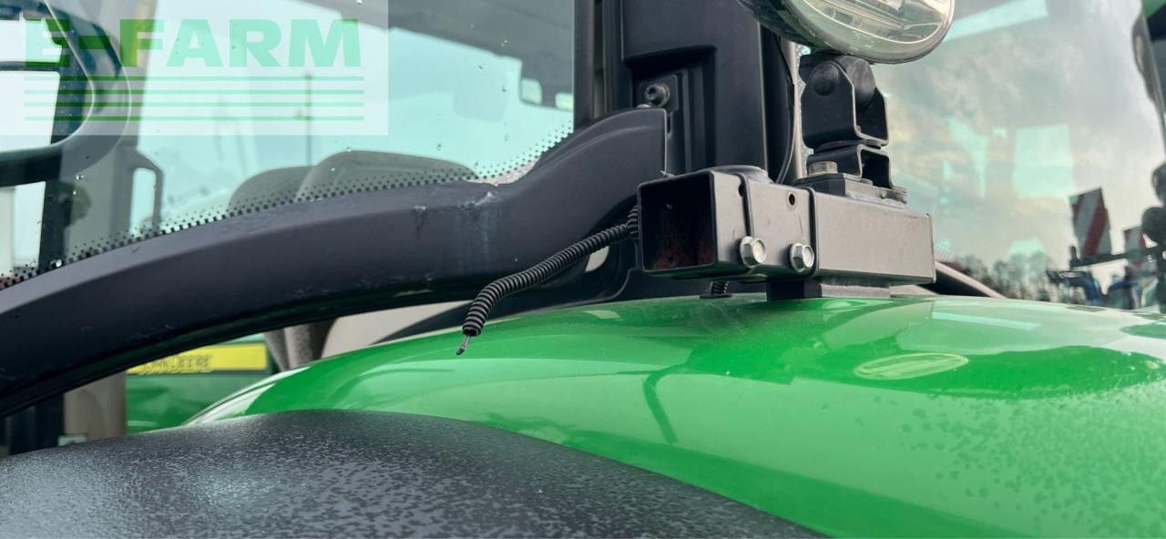 Трактор John Deere 6155 R: фото 11