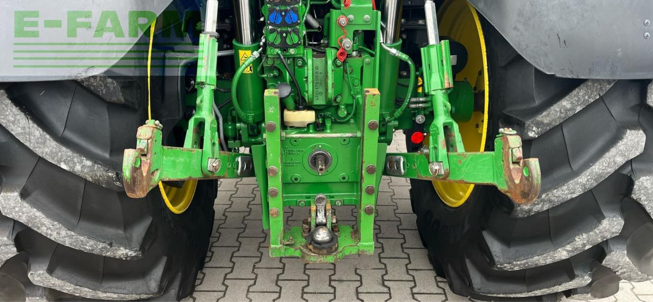 Трактор John Deere 6155 R: фото 28
