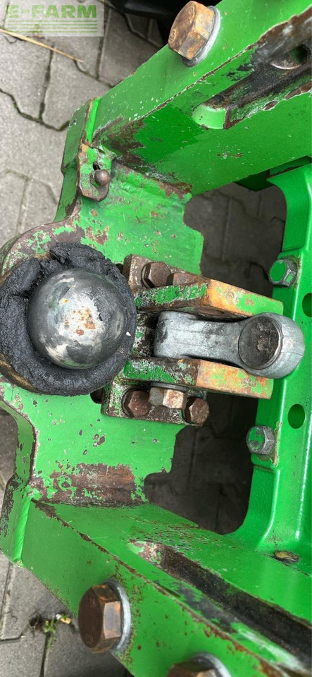Трактор John Deere 6155 R: фото 13