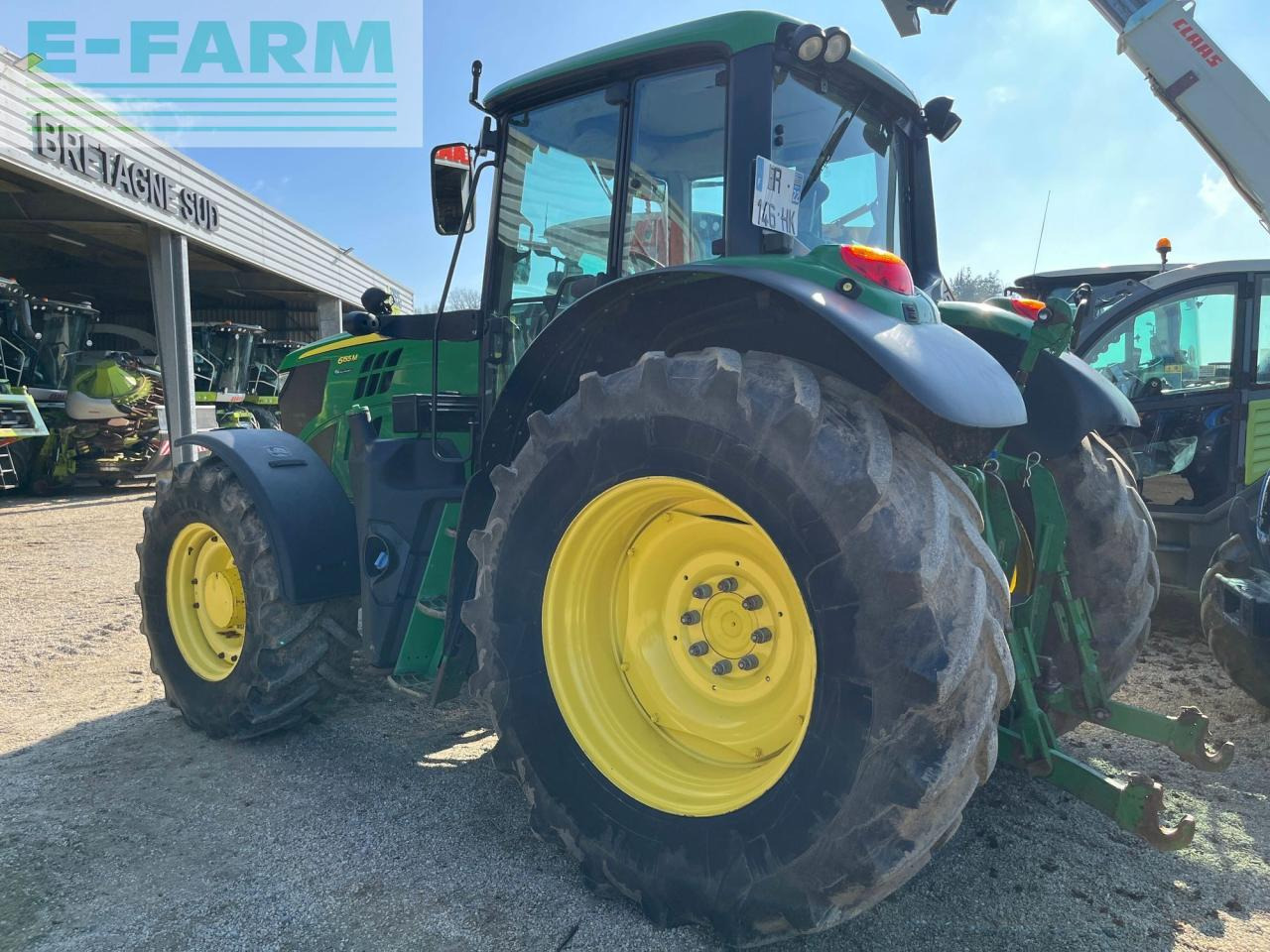 John Deere 6155 m - Трактор: фото 3 John Deere 6155 m - Трактор: фото 3